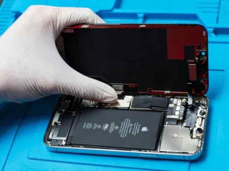 Các dấu hiệu cần thay màn hình iPhone 15 Pro