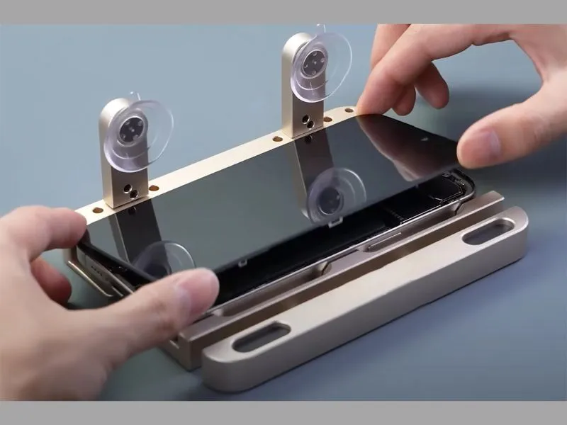 khi nào cần thay màn hình iphone 15 pro max