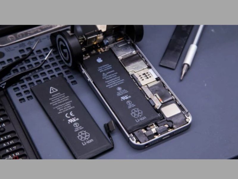 Sử dụng và sạc pin iPhone 15 Plus đúng cách