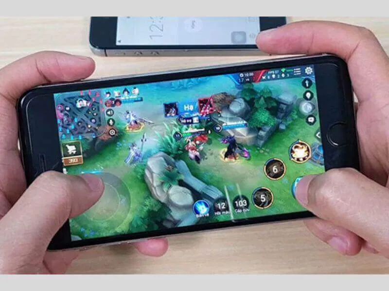 Kiểm tra iPhone bị kích pin bằng trải nghiệm thực tế