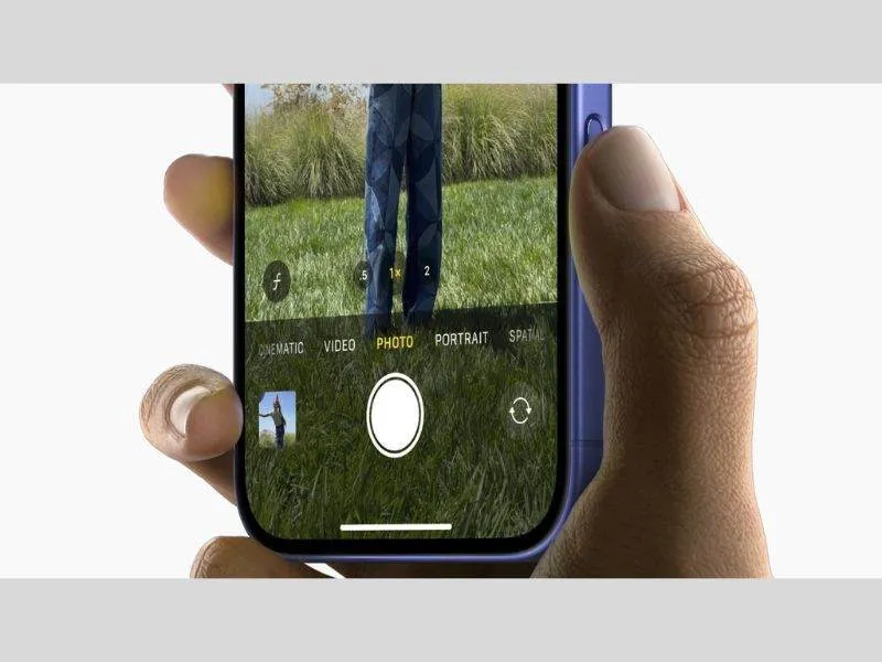 Đánh giá iPhone 16 Plus xuất hiện nút camera Control 