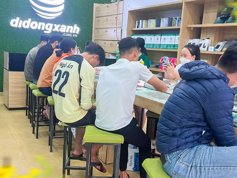 Di Động Xanh ép kính iPad Đà Nẵng chuyên nghiệp, giá tốt