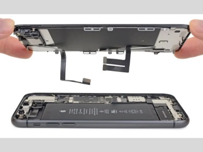 Thay màn hình iPhone có mất Face ID không? là do thay màn hình chất lượng kém, không chính hãng