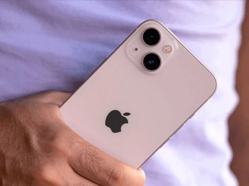 Những mẫu iPhone nhỏ gọn, đáng mua nhất hiện nay