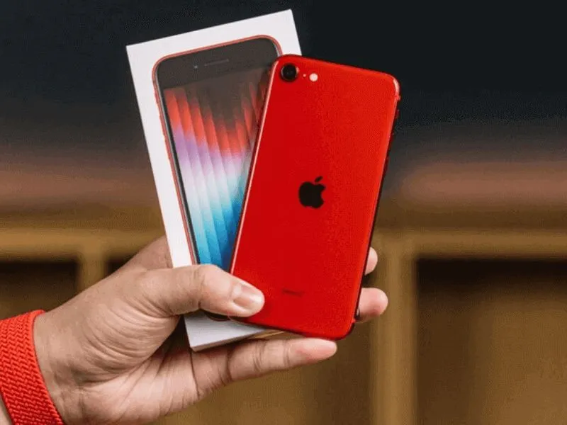 iPhone nhỏ gọn - iPhone SE 2022