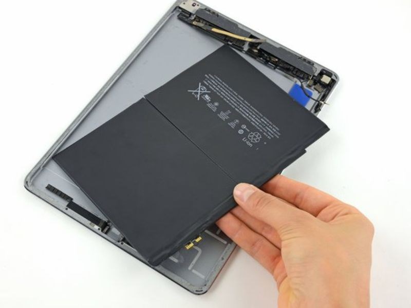 Pin lấy từ các iPad cũ