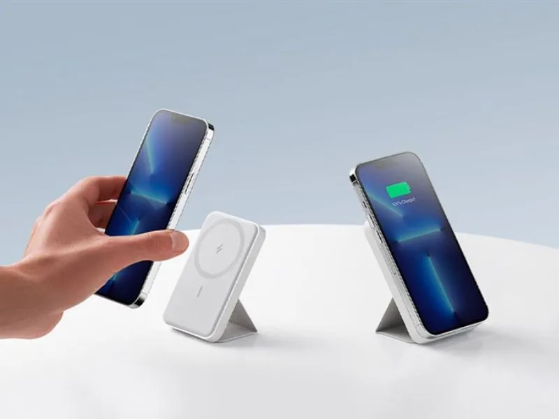 Sử dụng củ sạc iPhone chính hãng