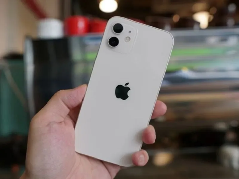 iPhone cho học sinh cấp 2: Tư vấn mẫu máy phù hợp nhất 2025