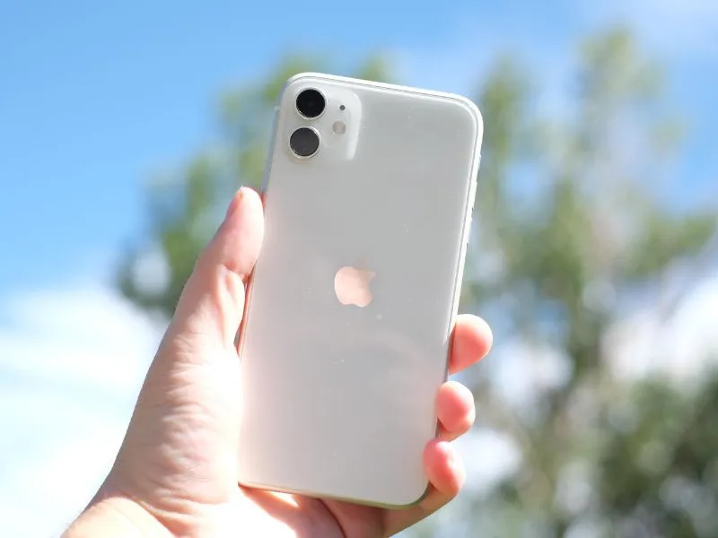 iPhone 11 - Lựa chọn cho học sinh cấp 2