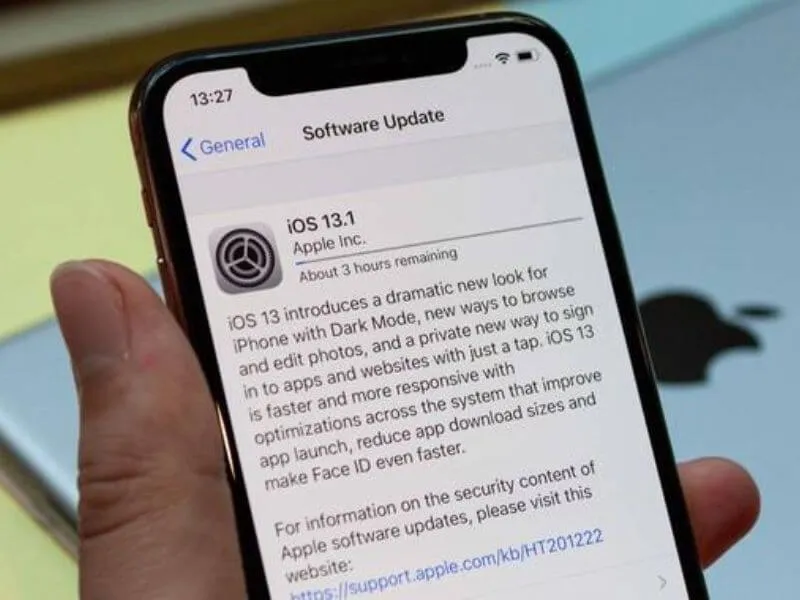 Khắc phục màn hình iphone bị màu âm bản nhanh 