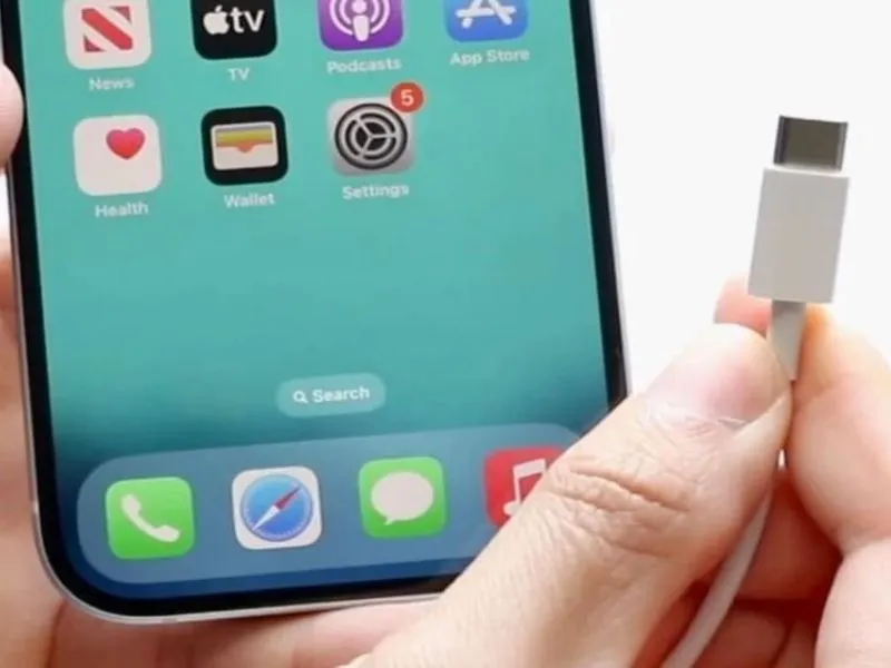 Lưu ý khi chia sẻ pin iPhone