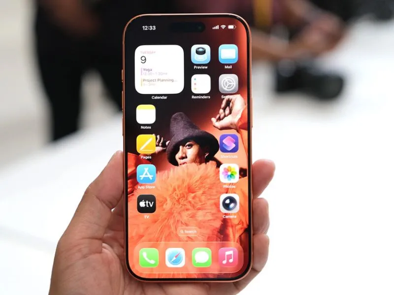 Màn hình lớn với kích thước 6.3 inch