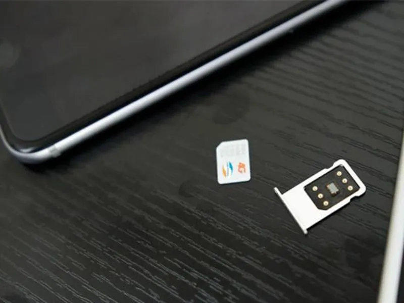 Kiểm tra lại thẻ SIM trên iPhone
