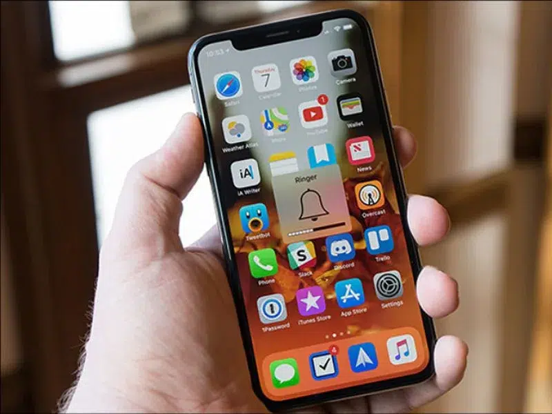 Tăng âm lượng bằng nút vật lý trên iPhone