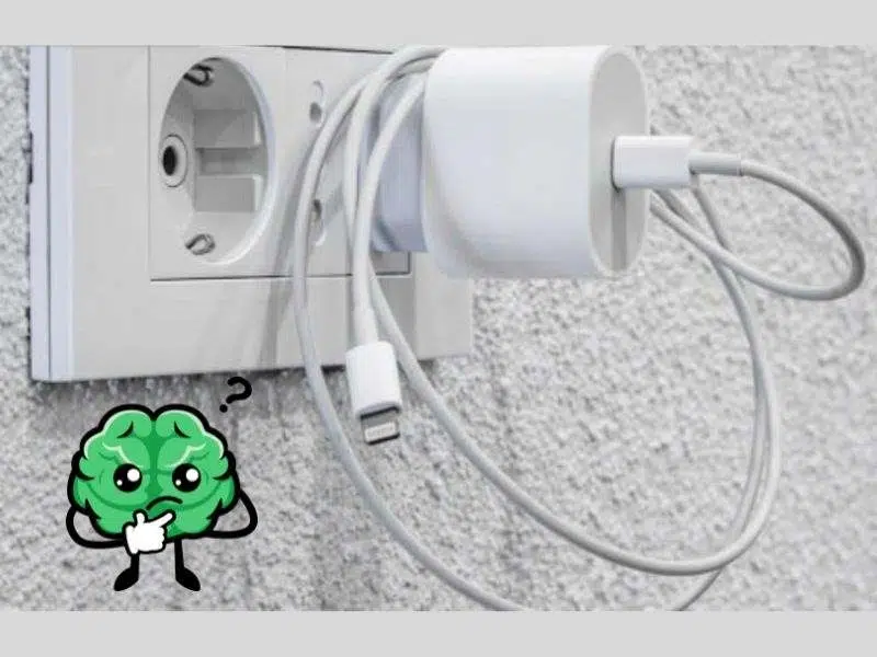 Cắm cục sạc liên tục vào ổ điện có sao không?