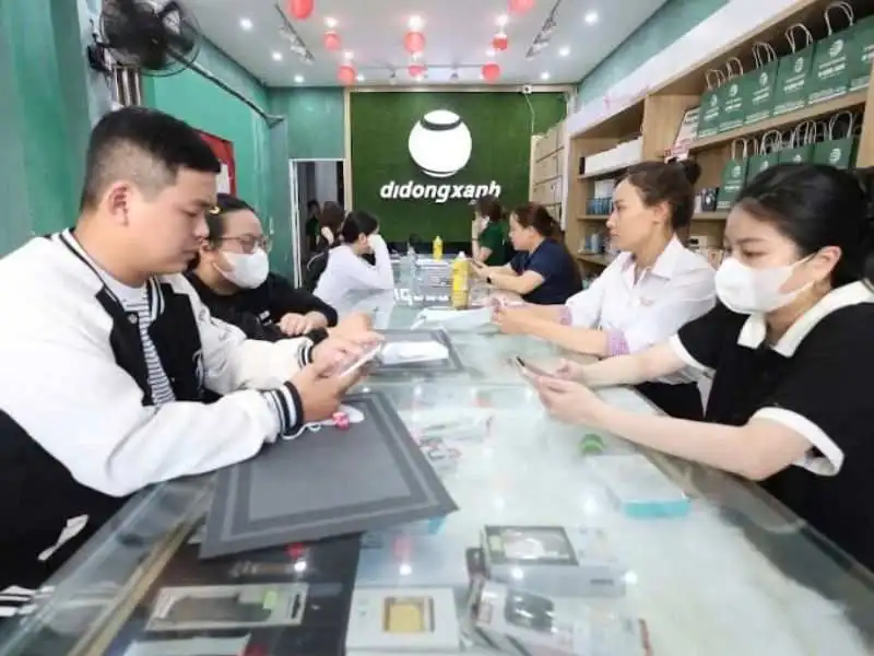Mua iPhone chính hãng tại Di Động Xanh Đà Nẵng