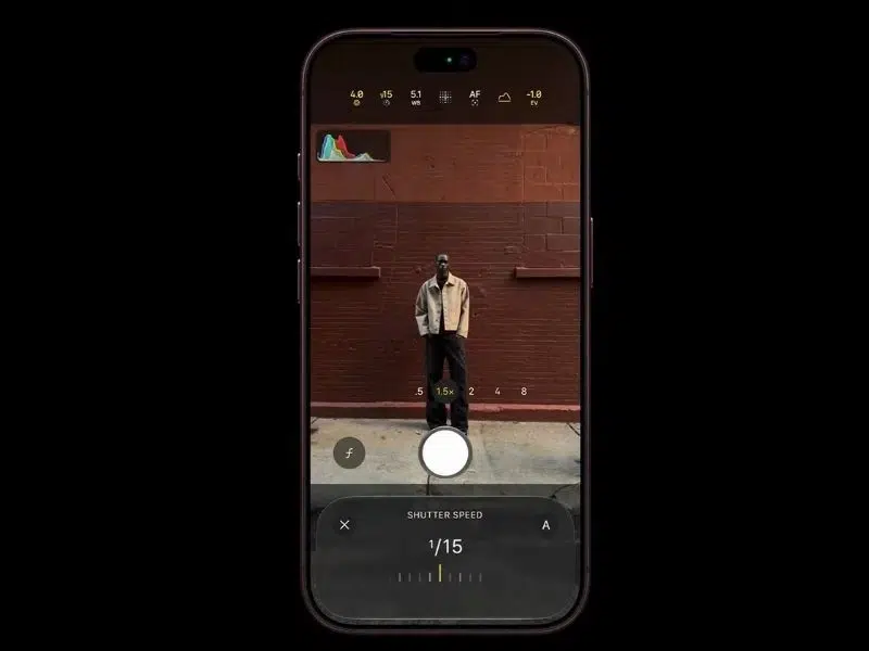 Điều chỉnh trực tiếp trên camera mà không cần tải thêm app